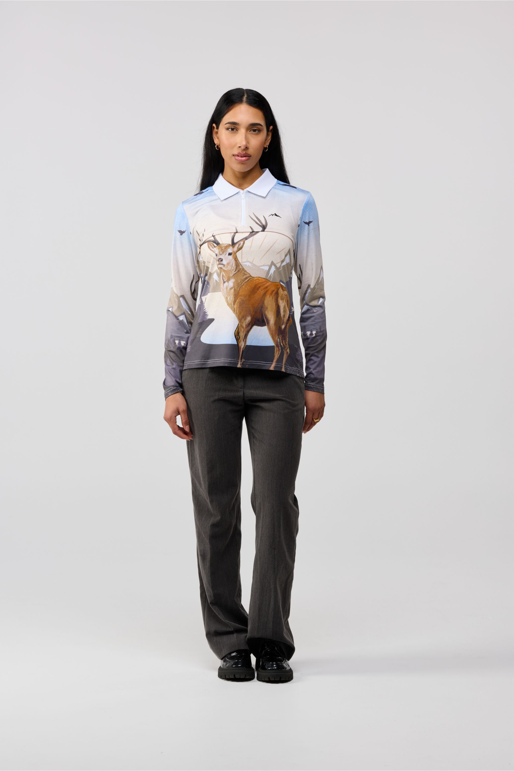 Front view of women’s hunting camouflage shirt with tailored athletic fit.